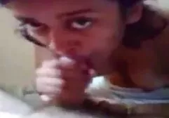 Leccare video porno nonna e nipote le mutandine