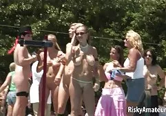Modello young porn film procace